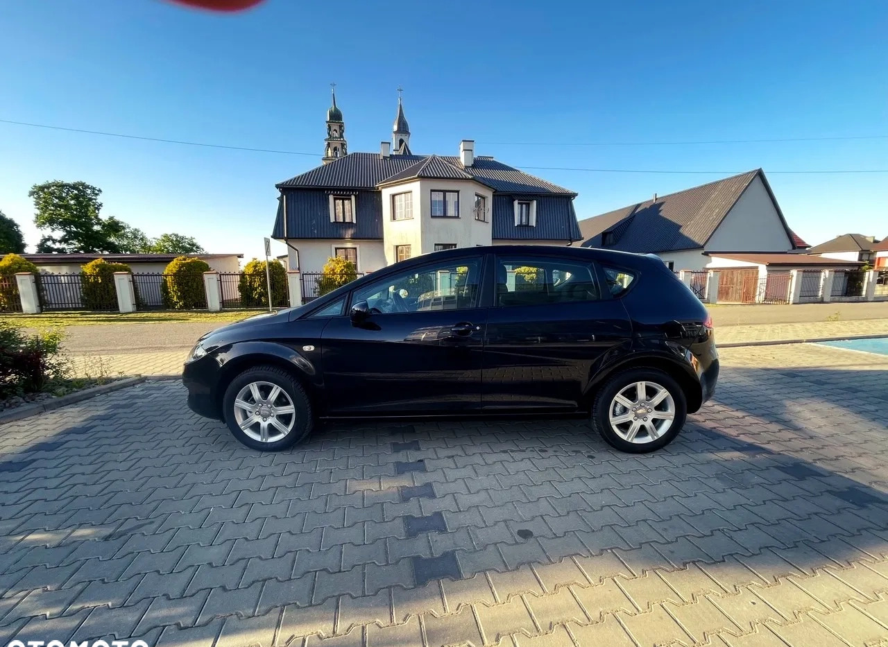 Seat Leon cena 15900 przebieg: 185264, rok produkcji 2007 z Piła małe 407